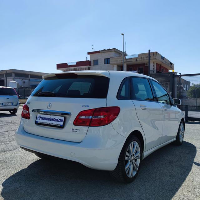 Mercedes-Benz B 180 1.5 CDI EXECUTIVE 5 POSTI AUTOVETTURA-2014 - foto 3 di 4