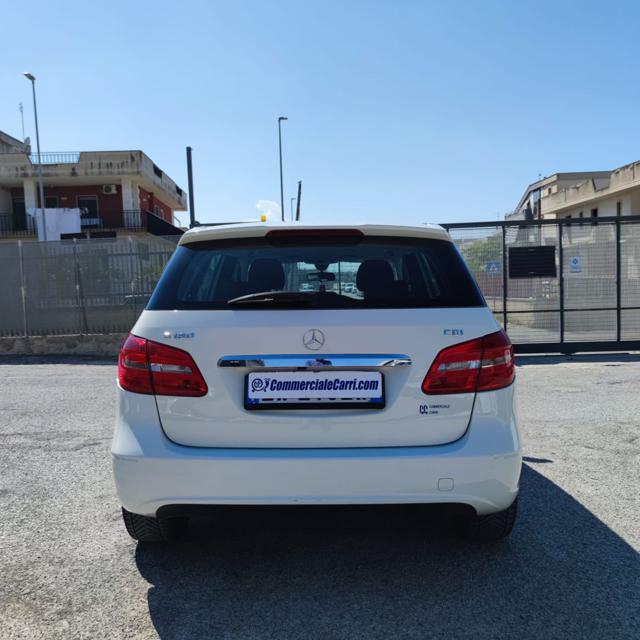 Mercedes-Benz B 180 1.5 CDI EXECUTIVE 5 POSTI AUTOVETTURA-2014 - foto 4 di 4