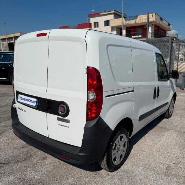 Fiat Doblo 1.6 M-JET 105CV FURGONE 3 POSTI - foto 3 di 4