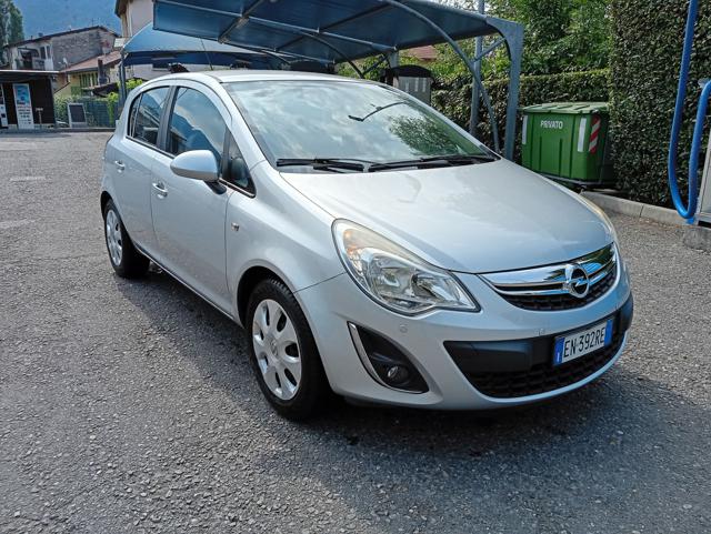 Opel Corsa 1.2 5 porte Edition - foto 4 di 4