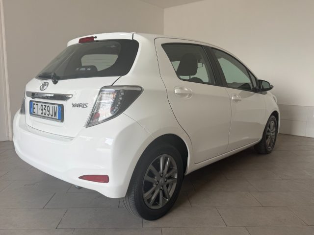 Toyota Yaris 1.0 5 porte Trend - foto 4 di 4