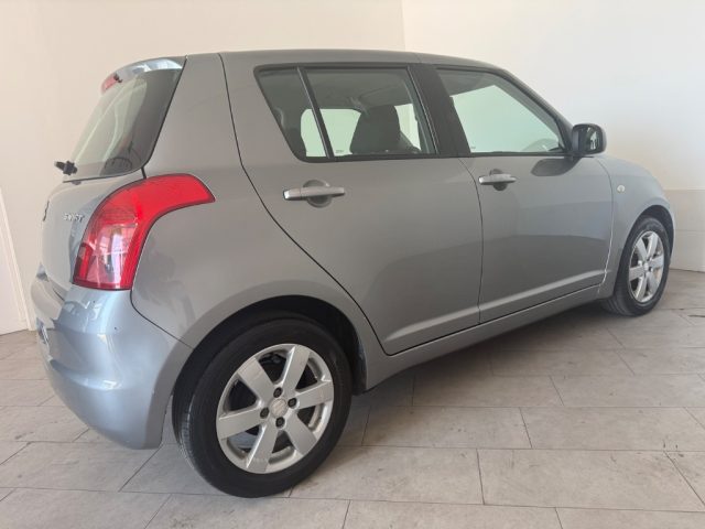 Suzuki Swift 1.3 5p. GL - foto 4 di 4