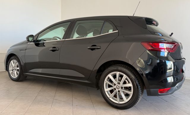 Renault Megane Mégane Sporter TCe 115 CV FAP Business - foto 4 di 4