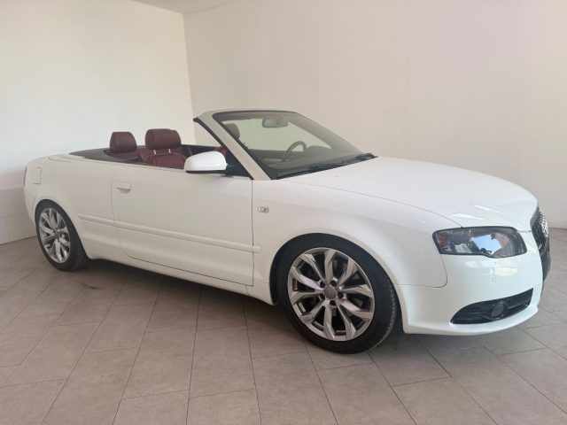 Audi A4 Cabriolet 2.0 16V TFSI multitronic SLINE - foto 2 di 4