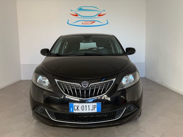 Lancia Ypsilon 1.0 FireFly 5 porte S&S Hybrid Ecochic A. Ferretti usato a LAINATE