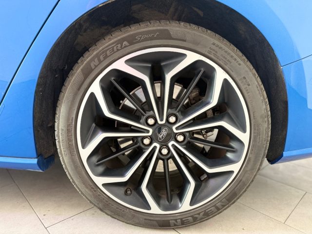 Ford Focus 1.0 EcoBoost 125 CV SW ST-Line - foto 4 di 4