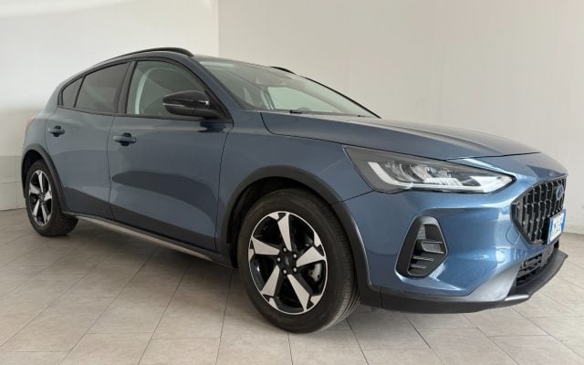 Ford Focus 1.0 EcoBoost Hybrid 125 CV 5p. Active - foto 2 di 4