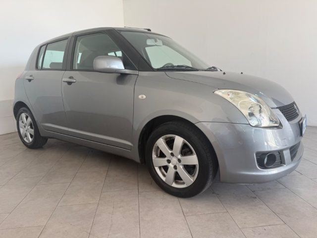 Suzuki Swift 1.3 5p. GL - foto 2 di 4