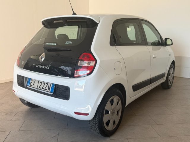 Renault Twingo 1.0 SCe Wave - foto 4 di 4