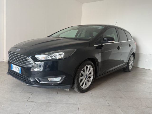 Ford Focus 1.5 TDCi 120 CV Start&Stop SW Titanium X - foto 2 di 4