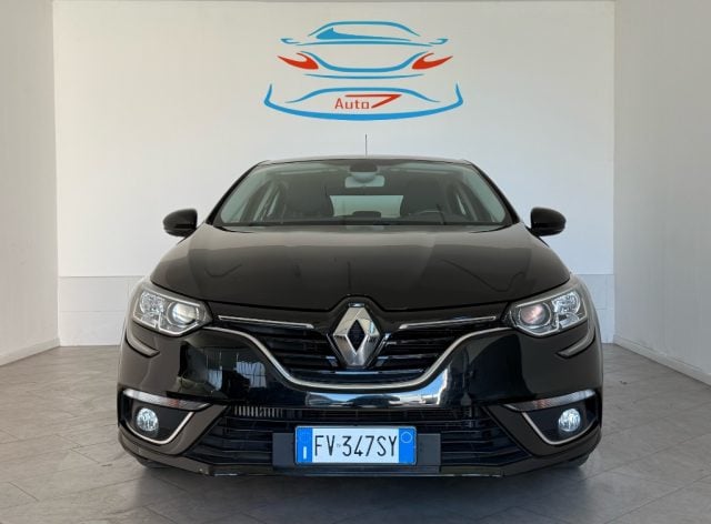 Renault Megane Mégane Sporter TCe 115 CV FAP Business usato a LAINATE