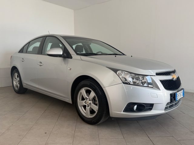 Chevrolet Cruze 1.6 4 porte LS - foto 3 di 4