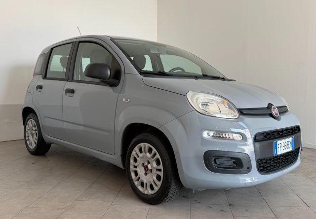 Fiat Panda 1.2 Lounge - foto 2 di 17