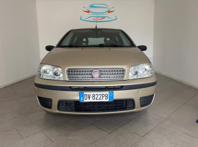 Fiat Punto Classic 1.2 3 porte Dynamic, del 2009, 186.009 km, in vendita a Lainate (MI)