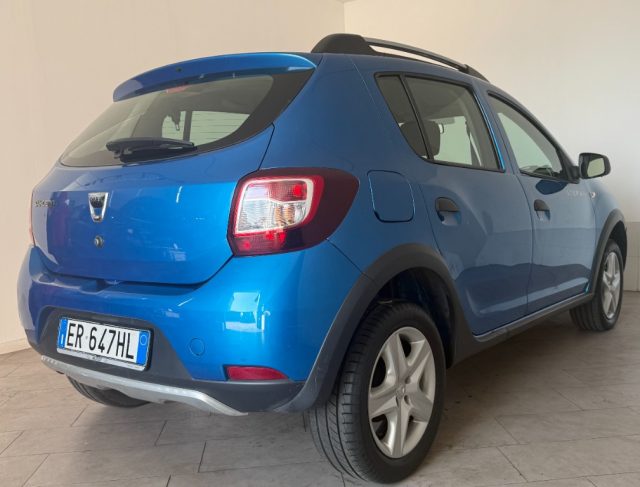 Dacia Sandero Stepway 900 TCe 12V 90CV Prestige - foto 4 di 19