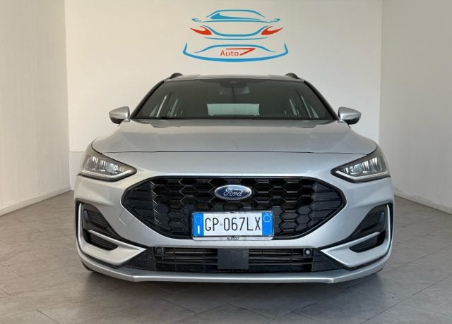 Ford Focus 1.0 EcoBoost Hybrid 155 CV Powershift SW ST-Line X, del 2023, 124.694 km, in vendita a Lainate (MI)