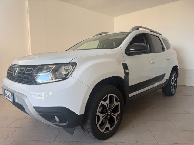 Dacia Duster 1.0 TCe 100 CV ECO-G 4x2 Essential - foto 2 di 4