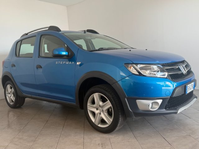 Dacia Sandero Stepway 900 TCe 12V 90CV Prestige - foto 3 di 4