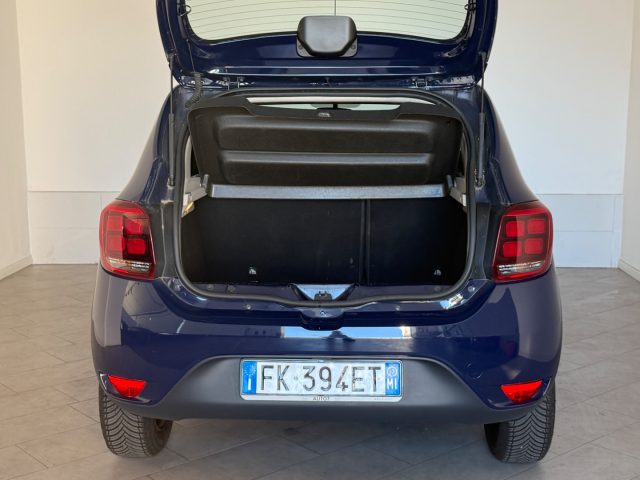 Dacia Sandero 1.0 SCe 12V 75CV Lauréate - foto 4 di 4