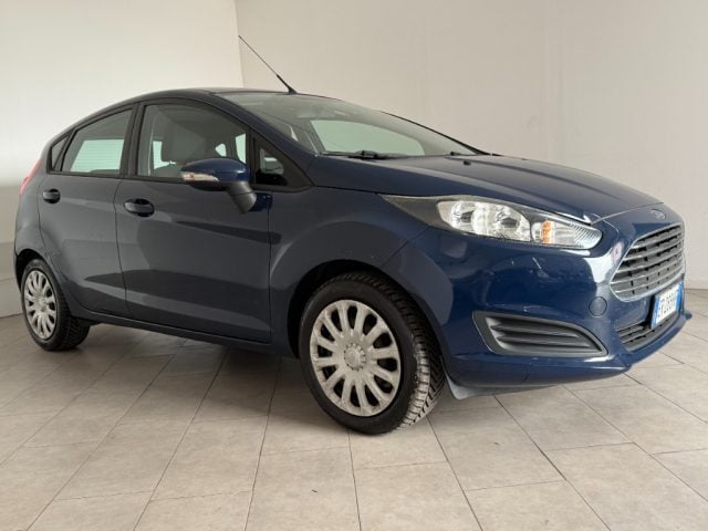 Ford Fiesta 1.2 60CV 5 porte Titanium - foto 2 di 4
