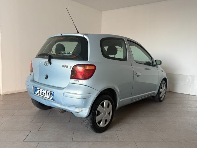 Toyota Yaris 1.0i 16V cat 3 porte Sol - foto 4 di 4