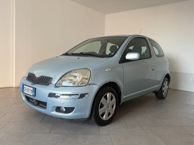 Toyota Yaris 1.0i 16V cat 3 porte Sol - foto 3 di 4