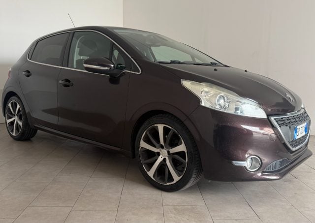 Peugeot 208 1.6 VTi 120CV 5p. Allure - foto 2 di 4