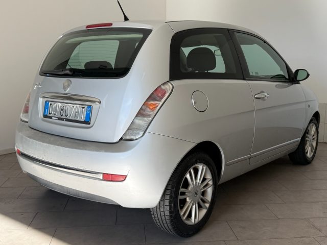 Lancia Ypsilon 1.2 Argento - foto 4 di 4