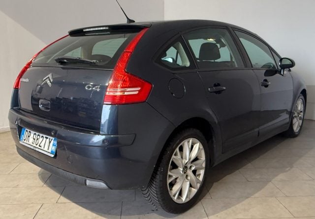 Citroën C4 1.6 16V VTi 120CV VTR - foto 4 di 4
