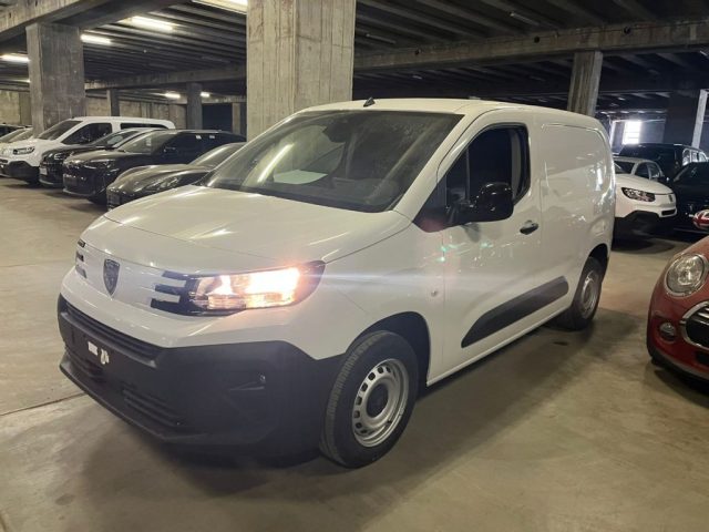 Peugeot Partner BlueHDi 100 S&S L1 Furgone km 0 a LIMBIATE