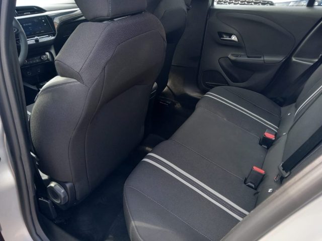 Opel Corsa Hybrid 100 CV aut. GS, del 2025, 17.057 km, in vendita a Limbiate (MB)