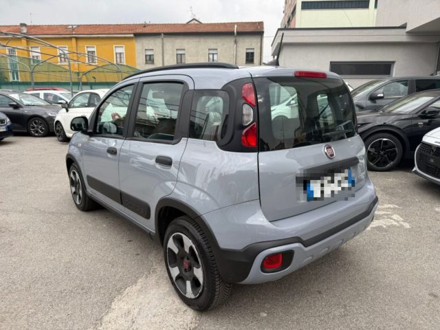 Fiat Panda 1.0 FireFly S&S Hybrid City Cross - foto 2 di 4