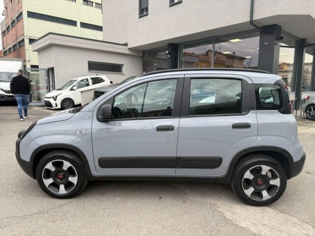 Fiat Panda 1.0 FireFly S&S Hybrid City Cross - foto 3 di 4