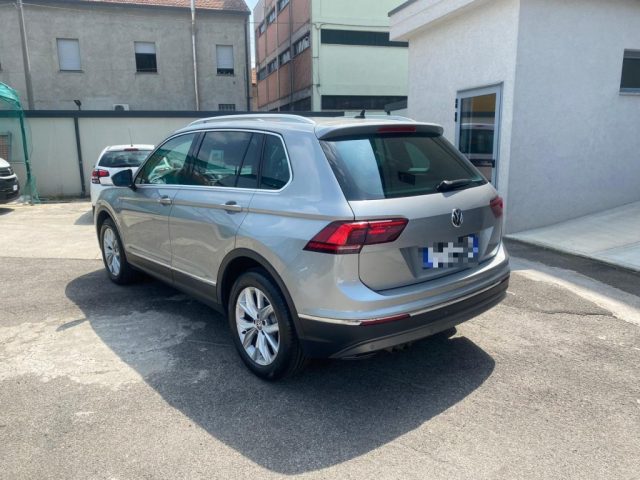 Volkswagen Tiguan 2.0 TDI SCR DSG 4MOTION Executive BMT - foto 3 di 4