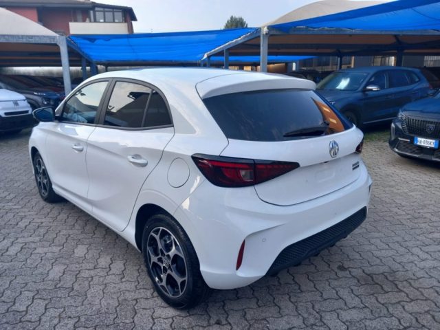 MG MG3 1.5 Hybrid+ Luxury - foto 2 di 25