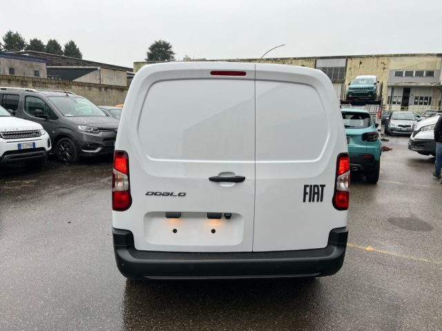 Fiat Doblo Dobl� 1.5 BlueHdi 130CV AT8 Crew Cab 5P km 0 a LIMBIATE