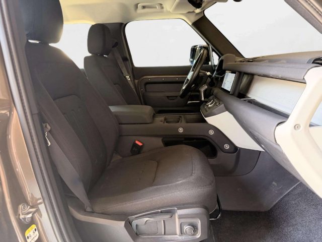 Land Rover Defender 110 2.0 SD4 240CV AWD Auto S - foto 3 di 4