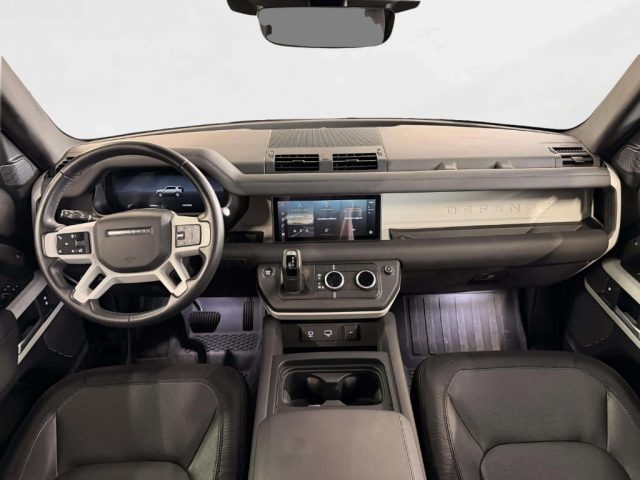 Land Rover Defender 110 3.0D I6 250 CV AWD Auto X-Dynamic SE - foto 4 di 4