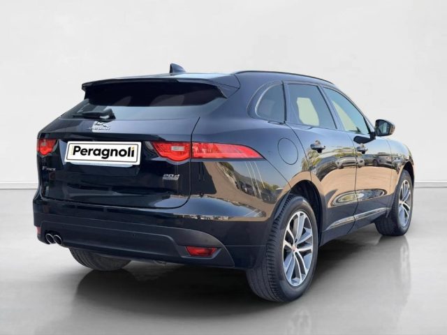Jaguar F-Pace 2.0 D 180 CV AWD aut. R-Sport - foto 2 di 4