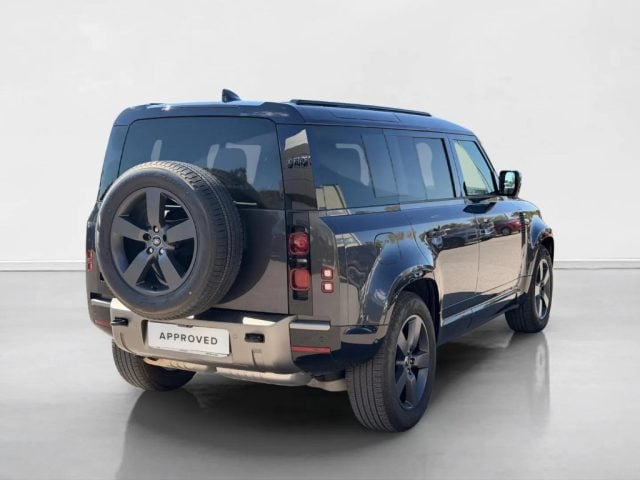Land Rover Defender 110 3.0D I6 250 CV AWD Auto X-Dynamic SE - foto 2 di 16