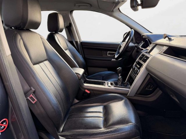 Land Rover Discovery Sport 2.0 TD4 150 CV SE - foto 3 di 4