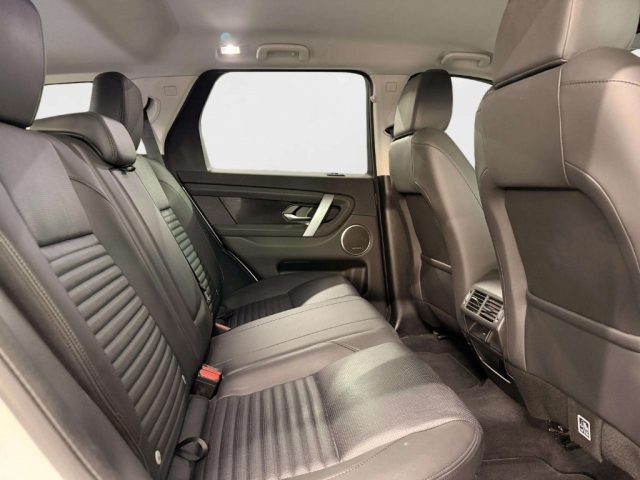 Land Rover Discovery Sport 1.5 I3 PHEV 309 CV AWD Auto SE - foto 4 di 4