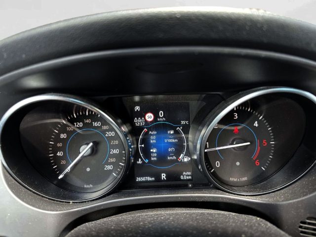 Jaguar F-Pace 2.0 D 240 CV AWD aut. R-Sport usato a MONTERIGGIONI