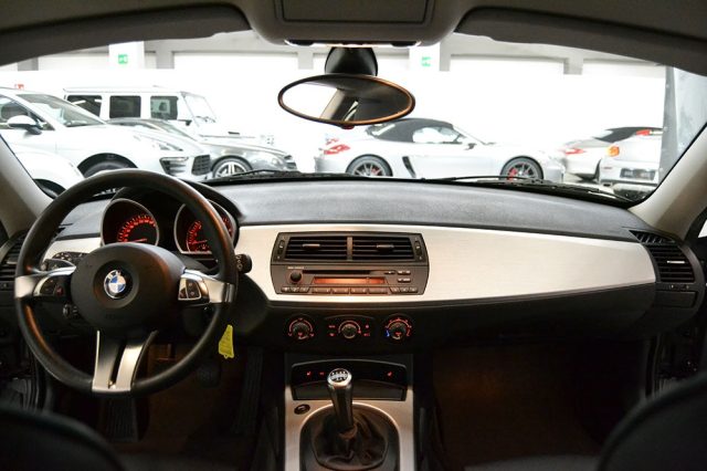 BMW Z4 3.0si Coup� "1 Owner -First Paints - Manual" - foto 4 di 4