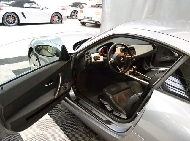 BMW Z4 3.0si Coup� "1 Owner -First Paints - Manual" - foto 2 di 4