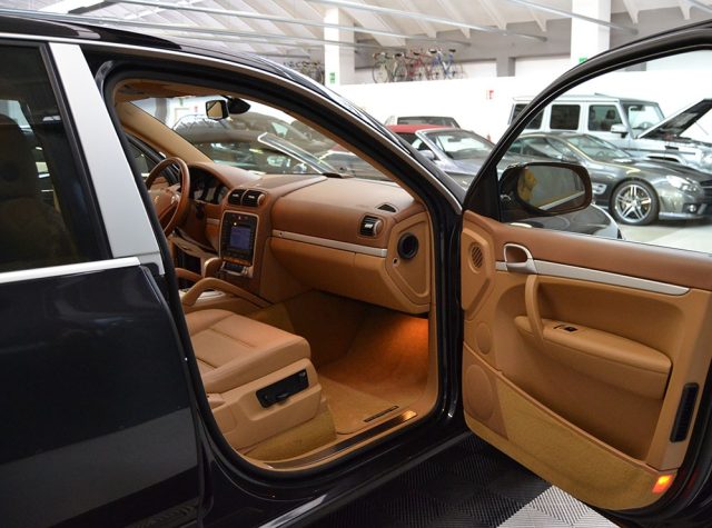 Porsche Cayenne 3.6 Tiptronic Km 86.000 Ufficiale Italia - foto 4 di 4