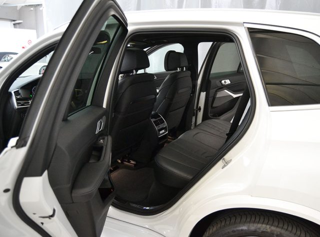 BMW X5 xDrive30d Msport Tetto-Cerchi 22"-Head-Up-Harman - foto 3 di 4