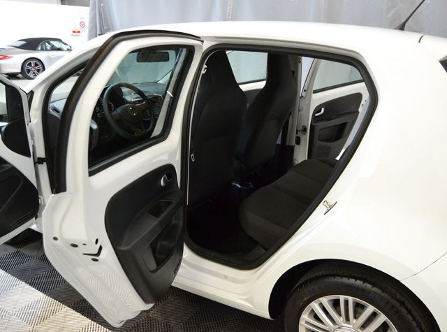 Volkswagen up! 1.0 5p. move up! BlueMotion Technology "PROMO" - foto 4 di 4