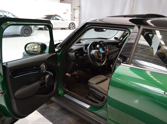 MINI Cooper 1.5 Classic 5 porte Tetto-Harman Kardon-Led-Hud** - foto 2 di 4
