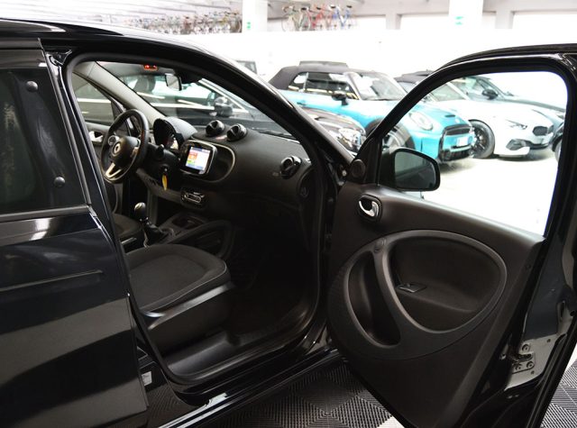 smart forFour 90 0.9 Turbo Passion Ok Neopatentati-Navi - foto 4 di 4